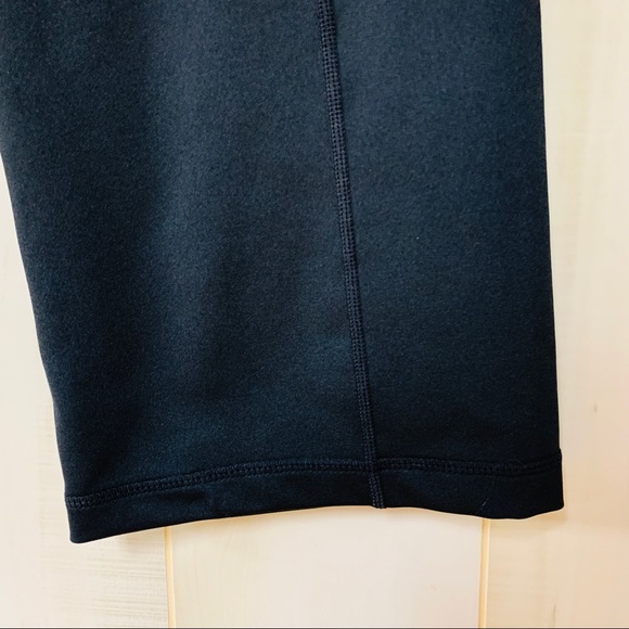 Calvin Klein Quick Dry Black Crop Pants M - Picture 7 of 7